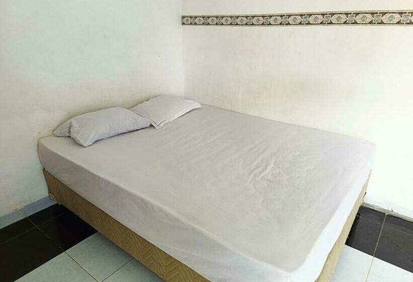 פנסיון Bumi Merpati Residence Makassar Mitra Reddoorz