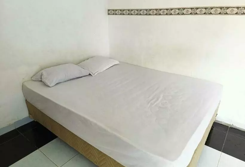 ペンション Bumi Merpati Residence Makassar Mitra Reddoorz
