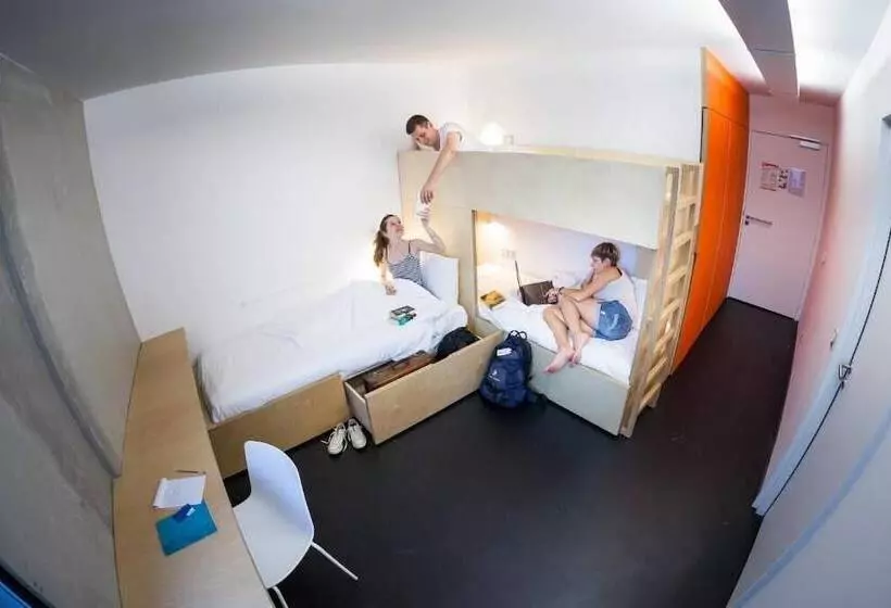 Auberge De Jeunesse Hi Cahors