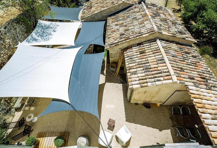 ベッドアンドブレックファースト Château Les Gardis