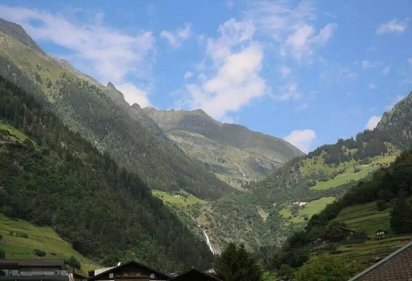 Aamiaismajoitus (B&B) Garni Marianne