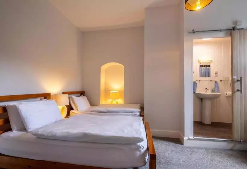 Cosy Wolf Bed & Breakfast