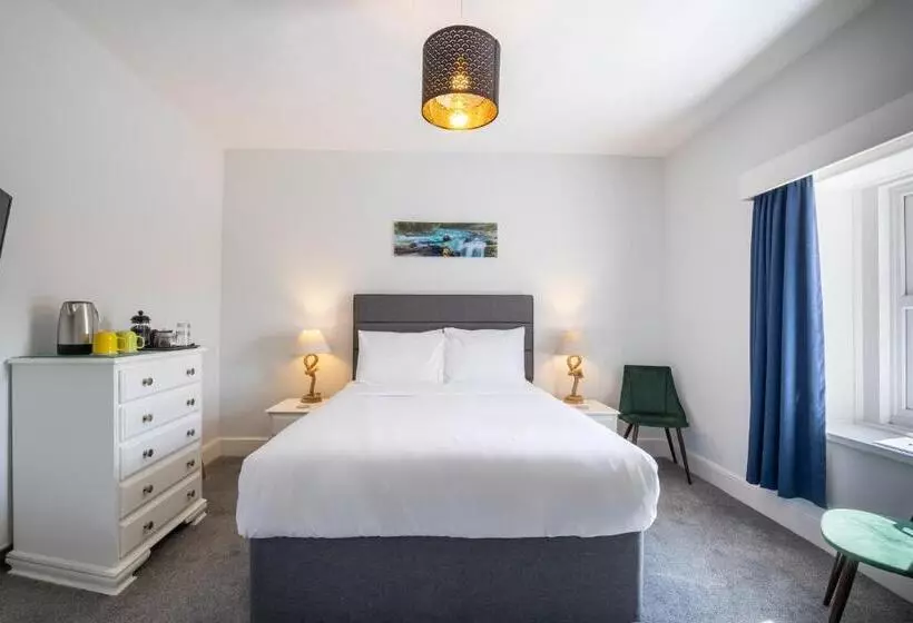 Cosy Wolf Bed & Breakfast