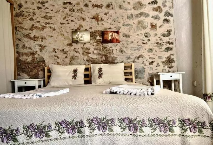 Dedehan Retreat Otel