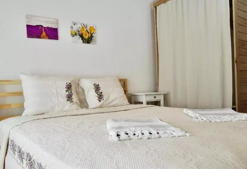 Dedehan Retreat Otel