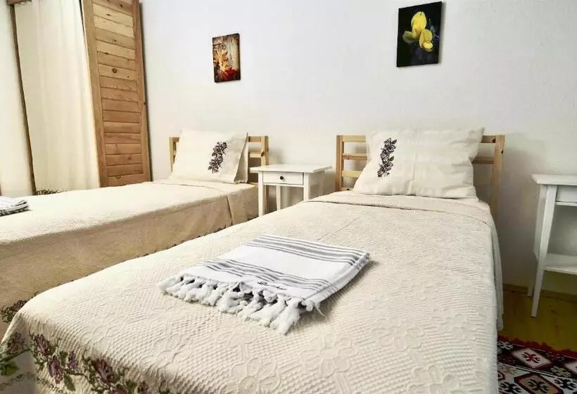 Dedehan Retreat Otel