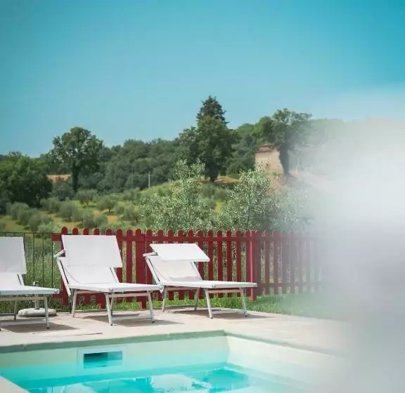 Hotelli Agriturismo Podere Tovari