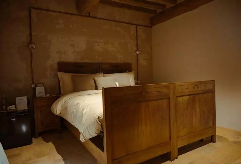 Hotelli Agriturismo Podere Tovari