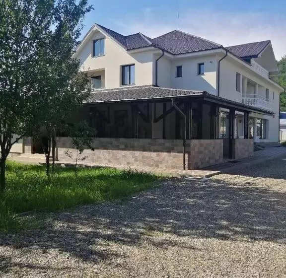 هتل Agropensiunea Ozon