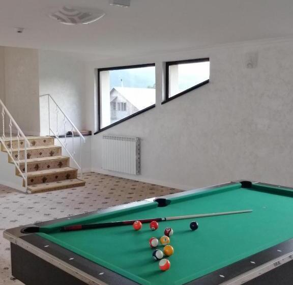 هتل Agropensiunea Ozon