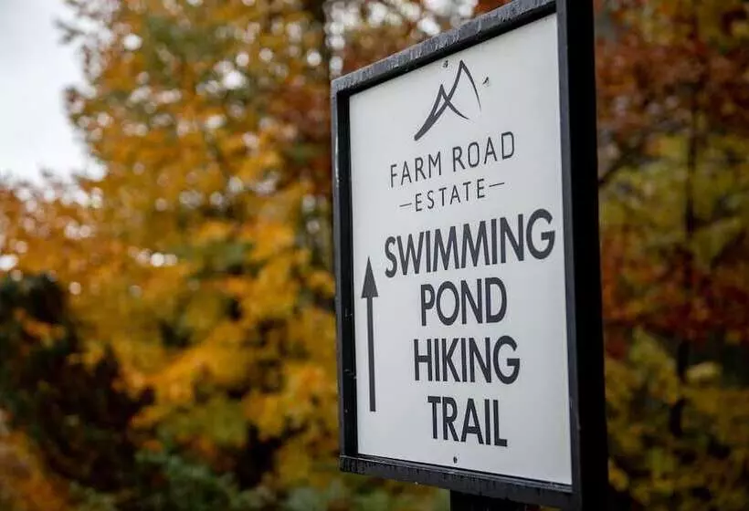 Hotelli Farm Road Estate