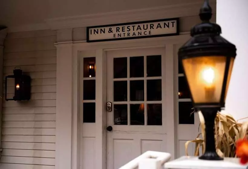 Hotelli Farm Road Estate