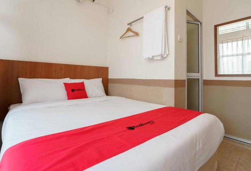 בית מלון כפרי Reddoorz Near Plaza Botania 1 Batam