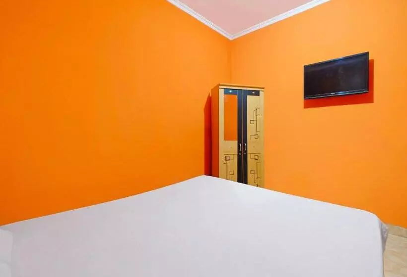 Hotelli Wisma Seruni Palopo