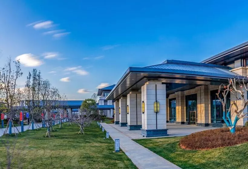 ホテル Wyndham Grand Plaza Royale Zhaotong