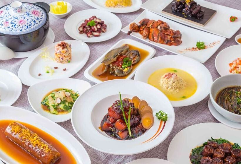 فندق Wyndham Grand Plaza Royale Zhaotong