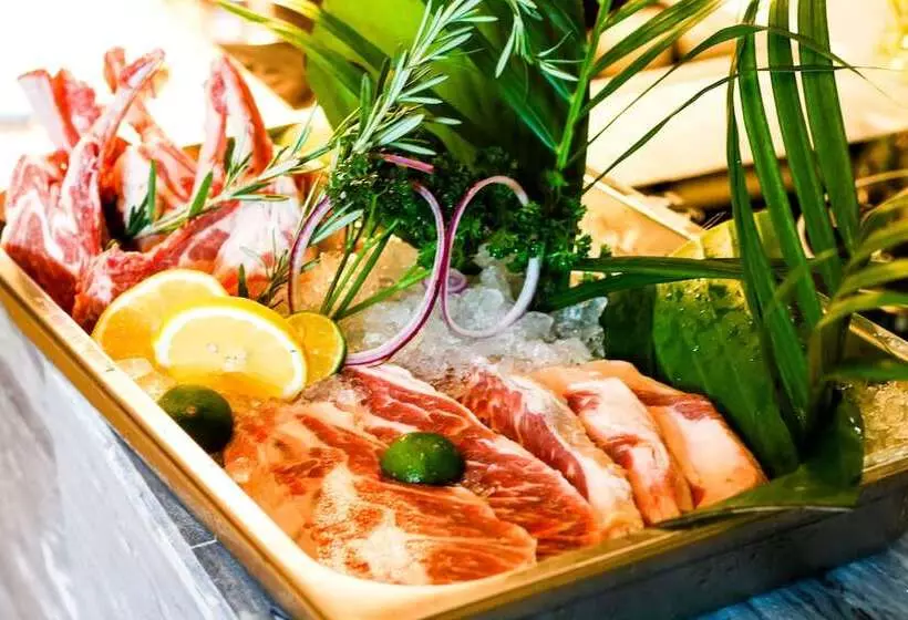 ホテル Wyndham Grand Plaza Royale Zhaotong