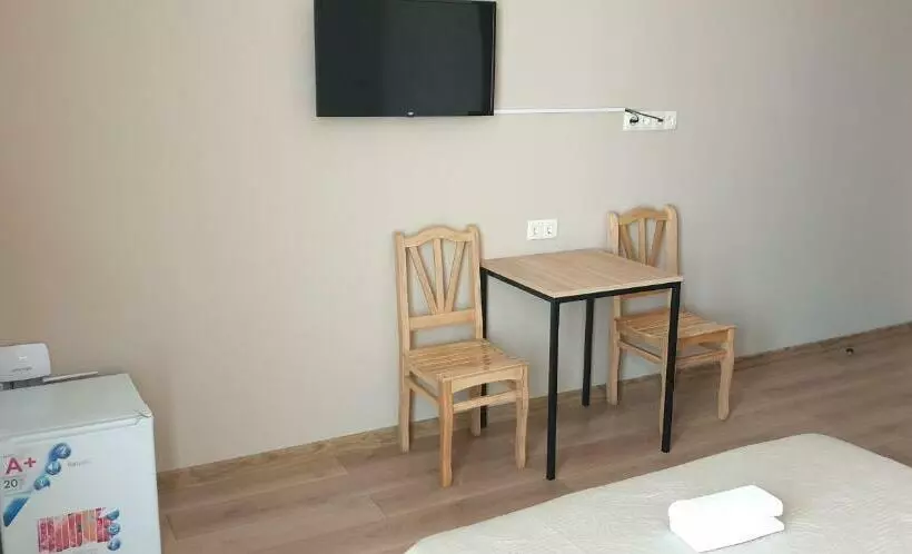 هتل Zugdidi Time