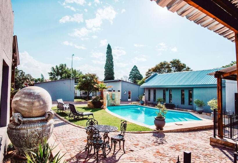 Le Grant Guesthhouse