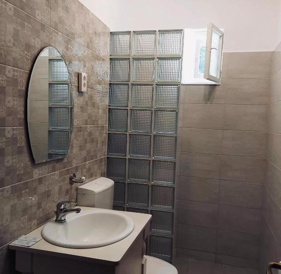 تختخواب و صبحانه Székely Fogadó Hanul Secuiesc