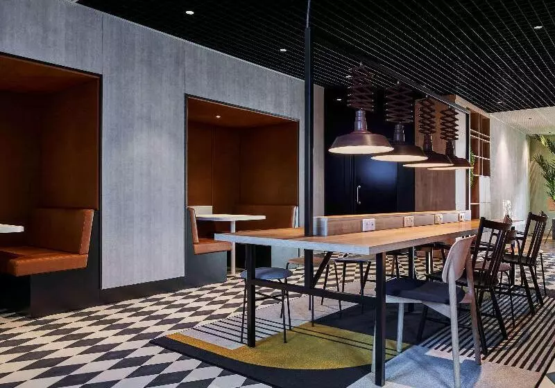 Hotelli Ibis Montlhery Paris Sud