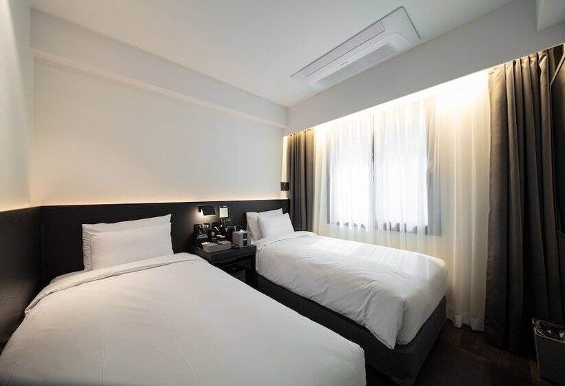 בית מלון כפרי Moyen