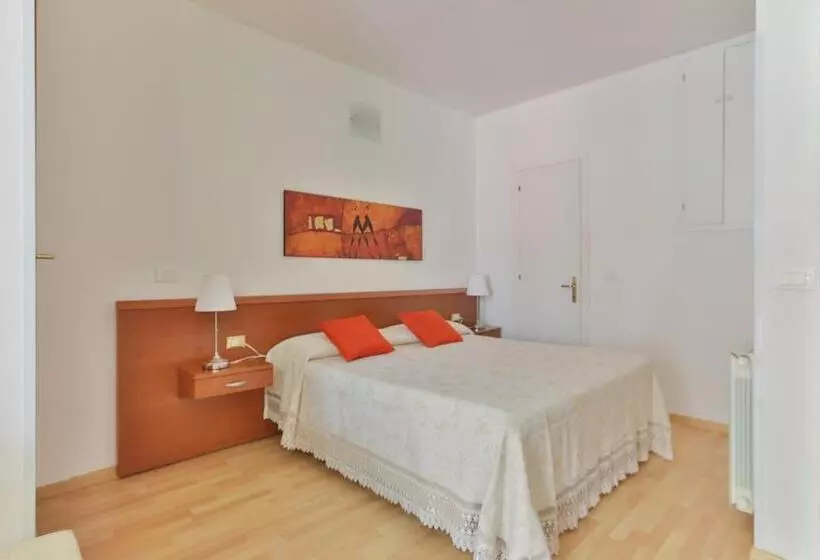 پانسیون Cateo