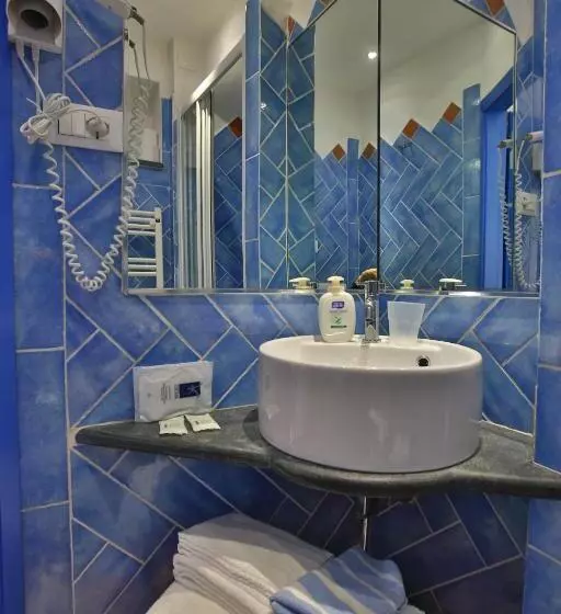 پانسیون Cateo