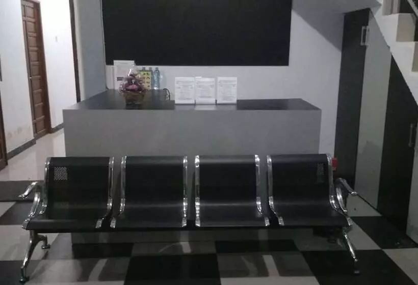 Majatalo Khalisa Home Syariah Pontianak