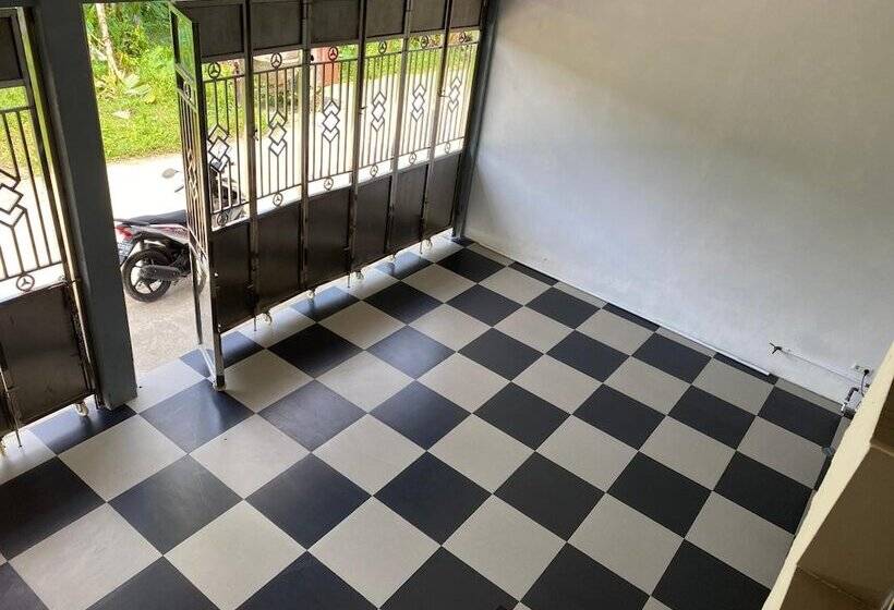 Panzió Khalisa Home Syariah Pontianak