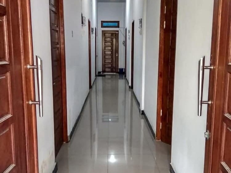 Panzió Khalisa Home Syariah Pontianak