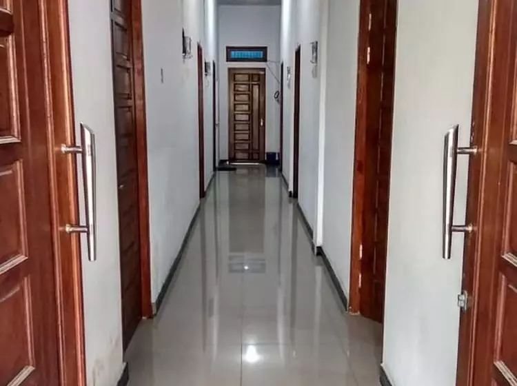 Majatalo Khalisa Home Syariah Pontianak