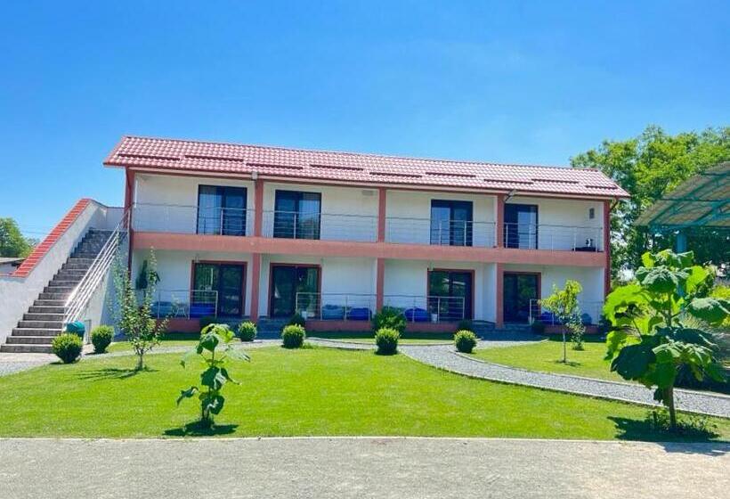 بنسيون Wait`n Sea House