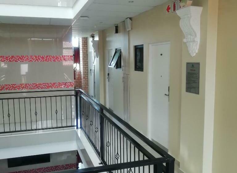 Royal Ushaka Hotel Morningside