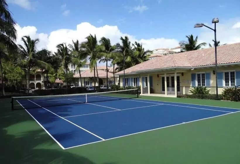 Villa Renaissance Unit 205 Grace Bay Beach