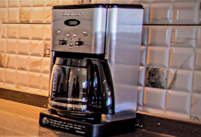 Villa Renaissance Unit 205 Grace Bay Beach