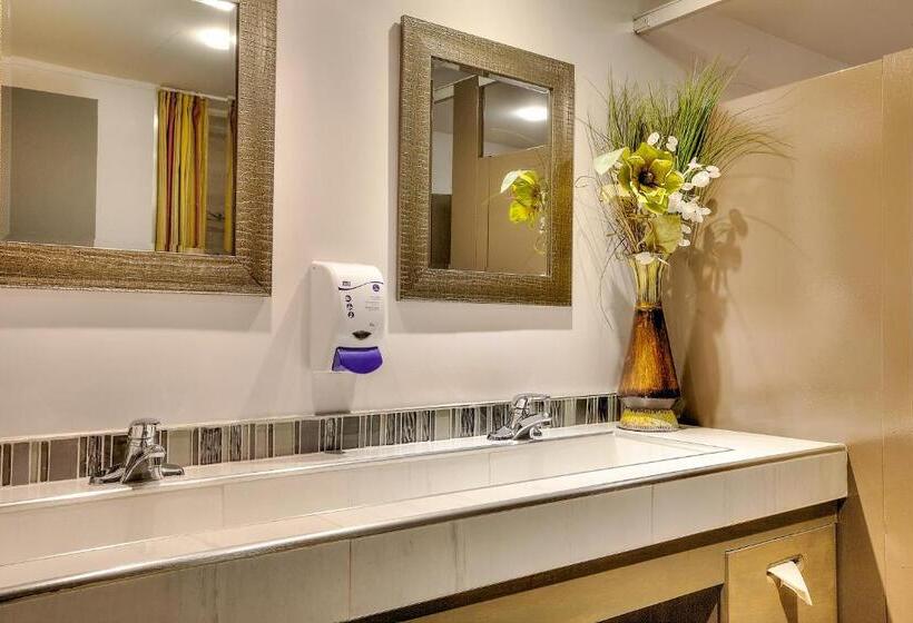 Et Motel Le Chateauguay