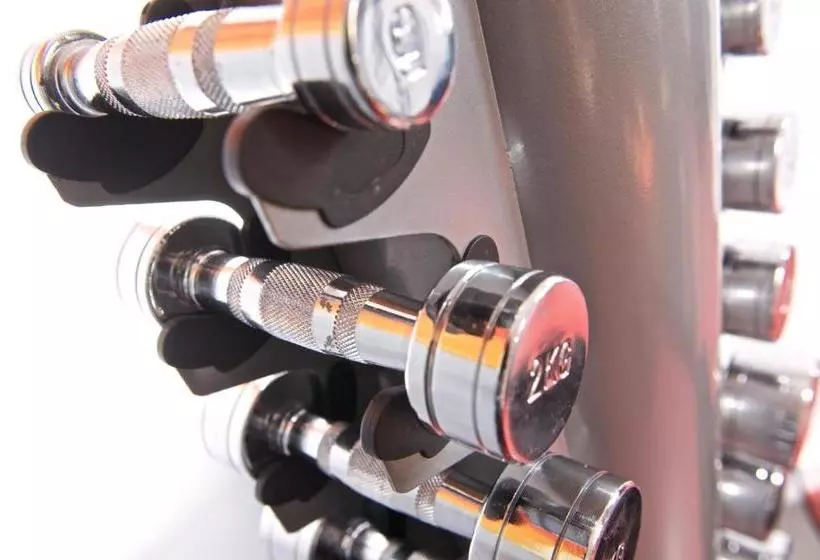 Fraser Place Canary Wharf