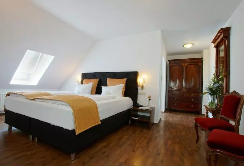 فندق Am Luisenplatz