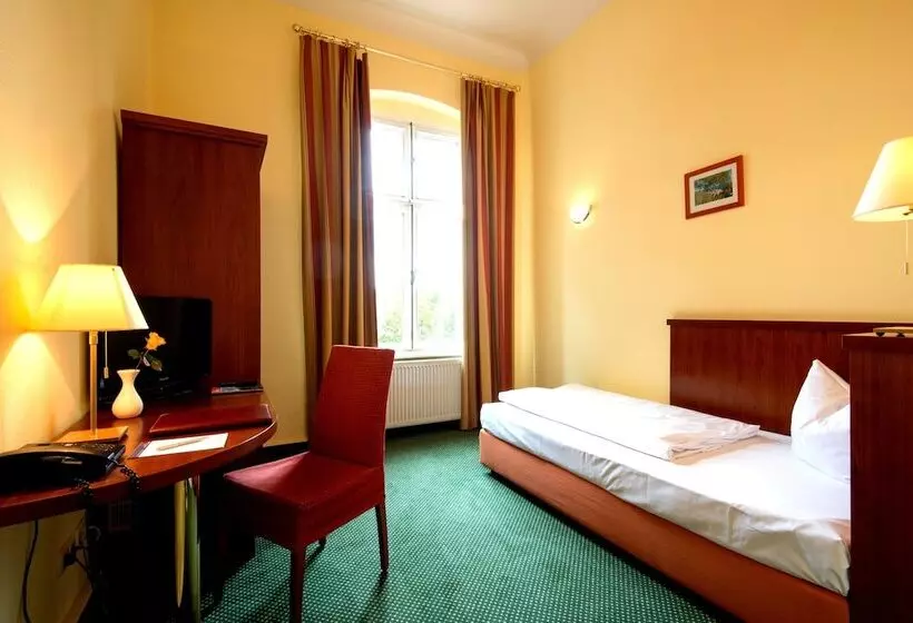 فندق Am Luisenplatz