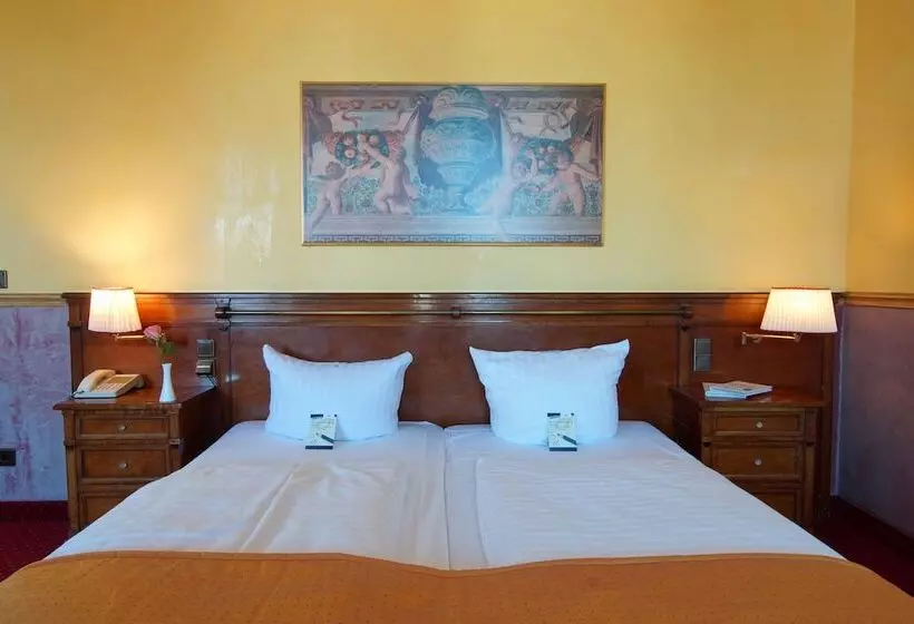 فندق Am Luisenplatz