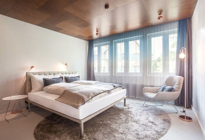 Ema House Hotel Suites