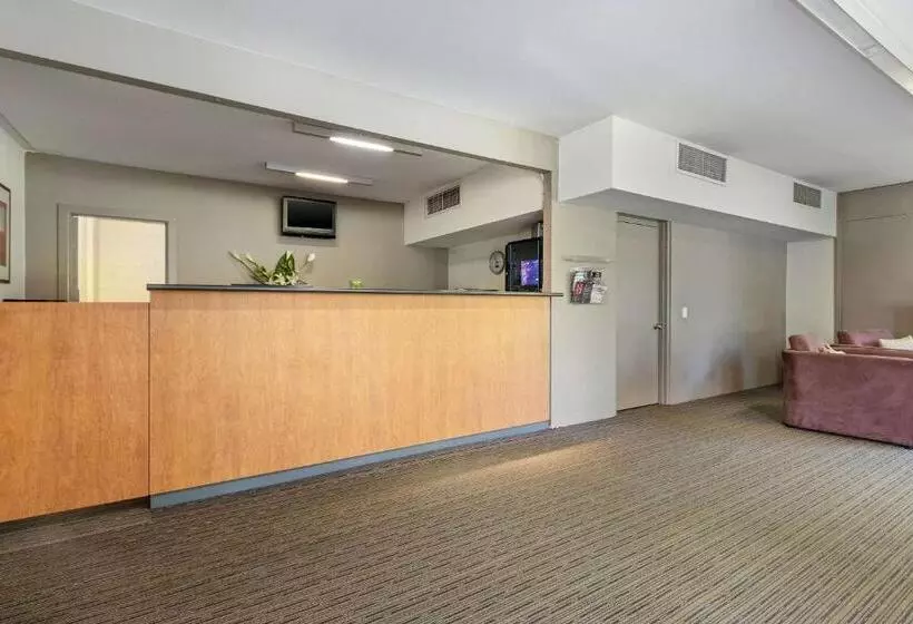 Knox International Hotel And Apartments