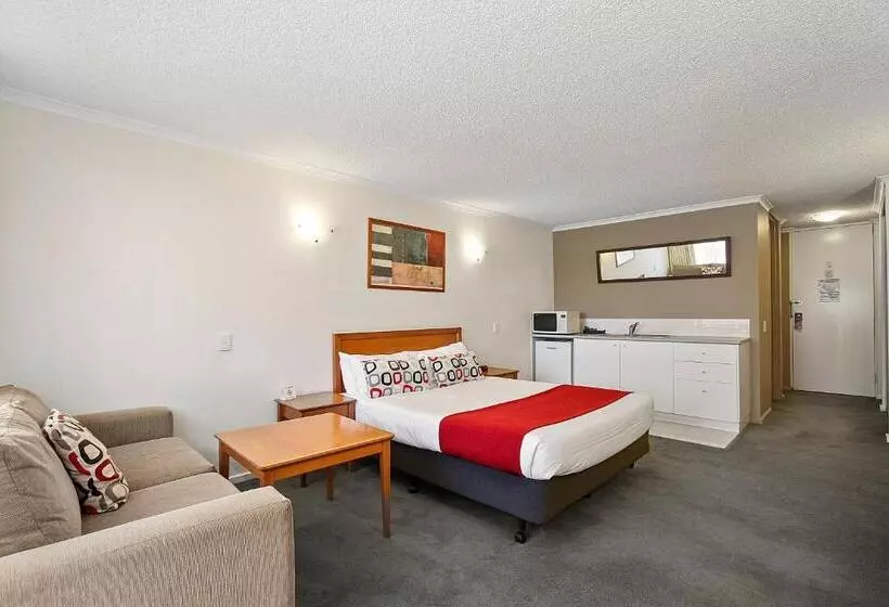 Knox International Hotel And Apartments