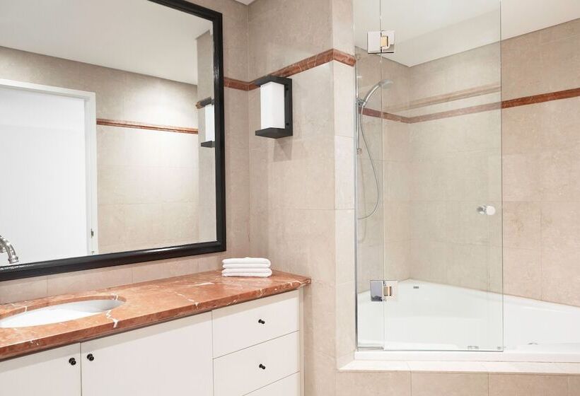 فندق Mantra 2 Bond Street