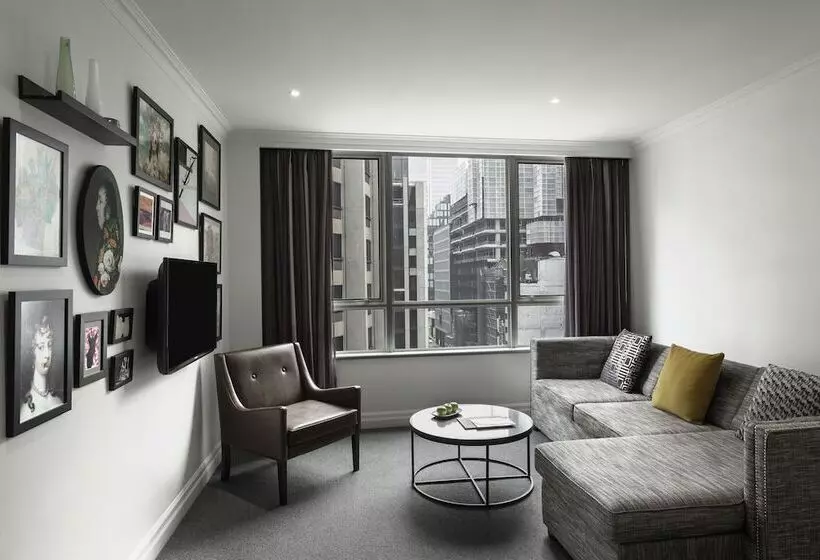 בית מלון כפרי Mantra 2 Bond Street