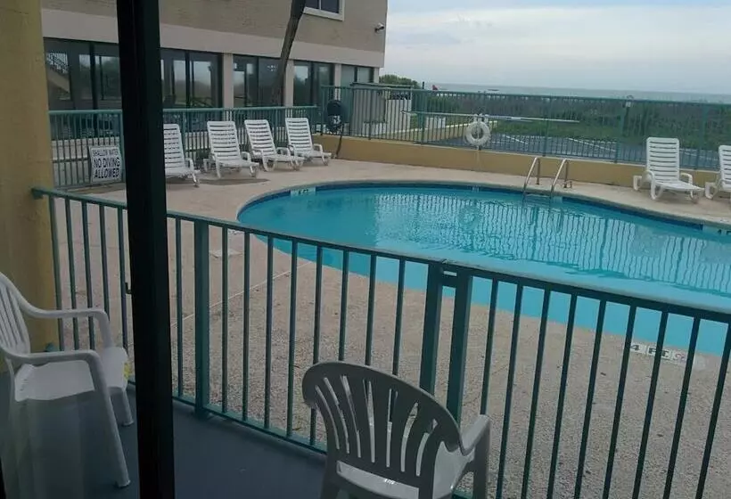 فندق Sea Dunes Oceanfront