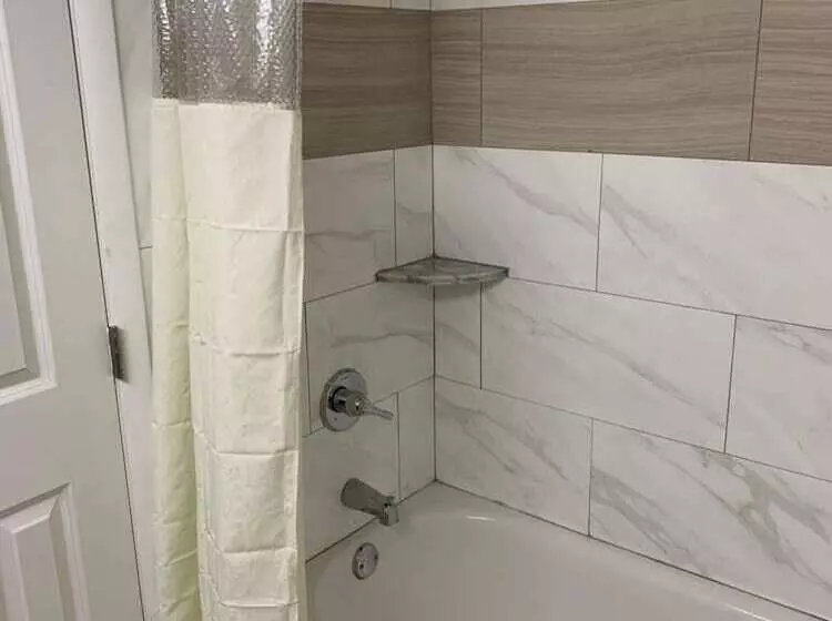 فندق Sea Dunes Oceanfront