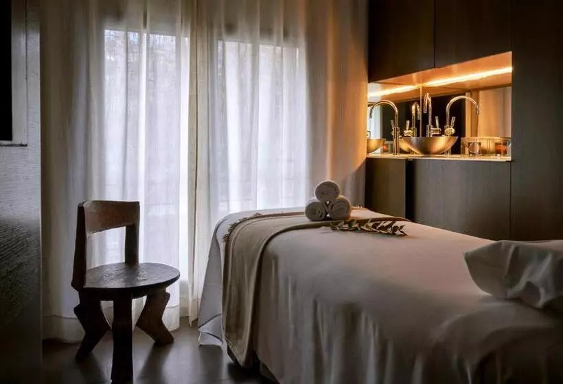 Sir Victor Hotel, Part Of Sircle Collection