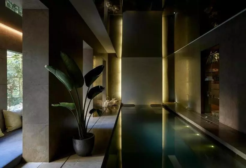 Sir Victor Hotel, Part Of Sircle Collection